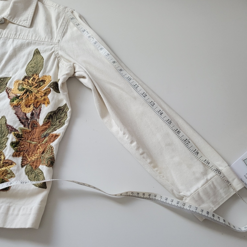Laura Ashley Petite White Jacket with Embroidery - Picture 9 of 17